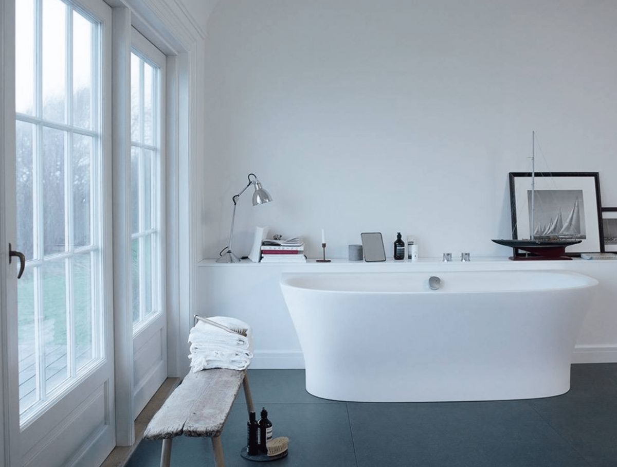 modern white bathroom