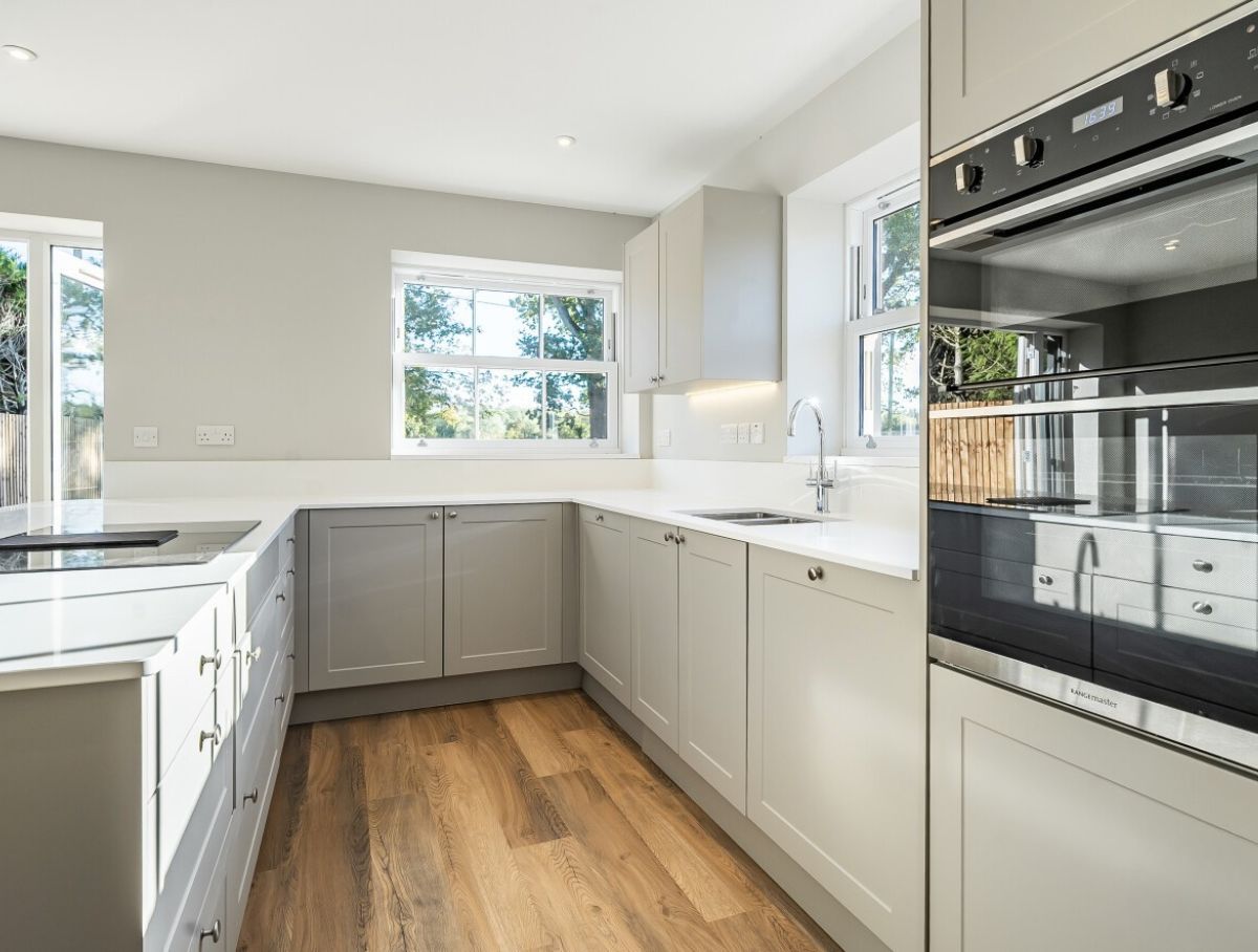 SHAKER KITCHEN FOR A WOODDITTON NEW BUILD
